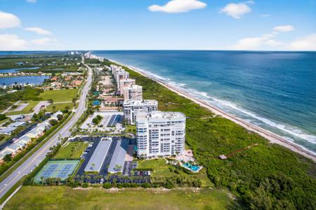 2700 N Hwy A1a