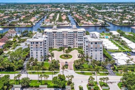 2000 S Ocean Blvd