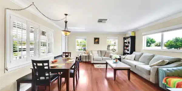 Image 3: Photo 3
