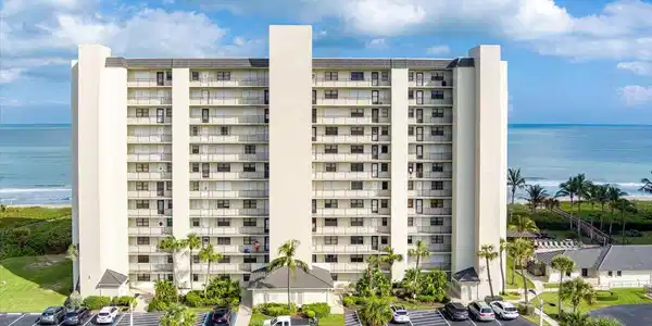4250 N Highway A1a