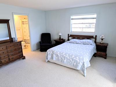 44 Vista Gardens Trail W