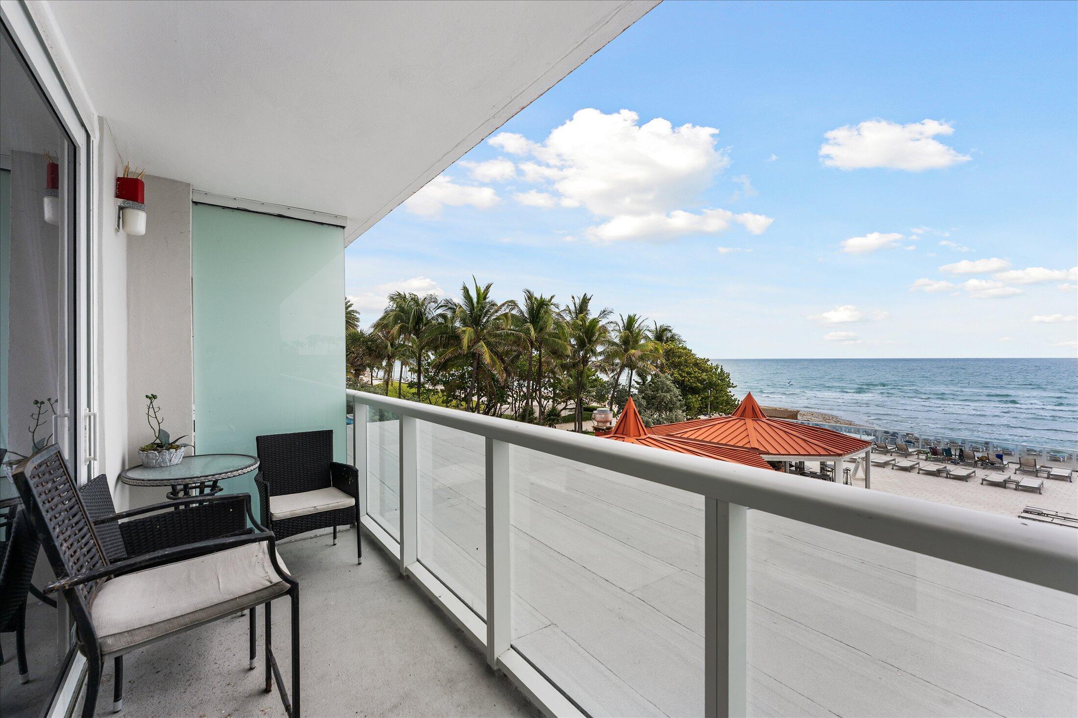 Image 2: 09-19201 Collins Ave #114, Sunny Isles B