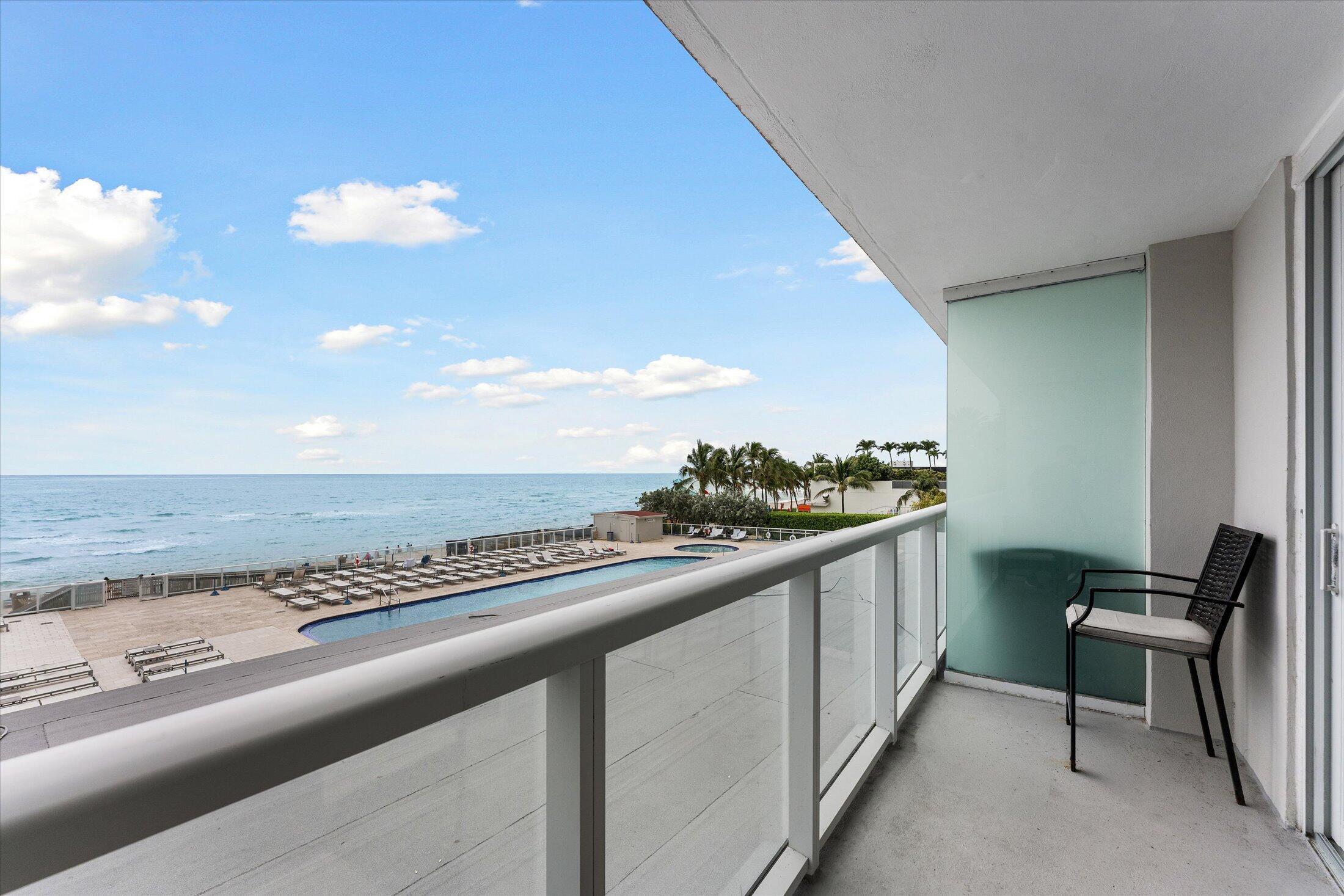 Image 3: 10-19201 Collins Ave #114, Sunny Isles B