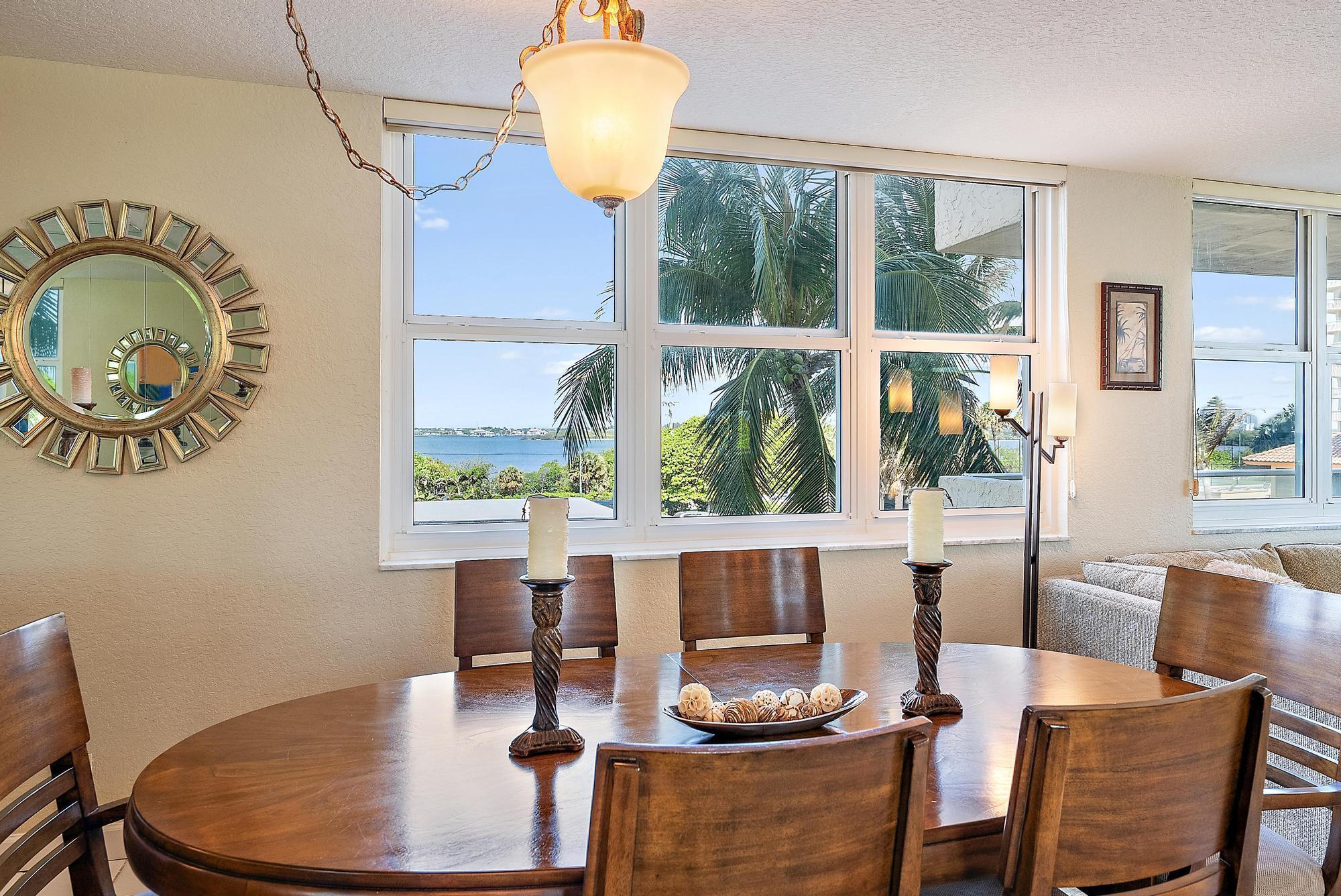 Image 3: Intracoastal View