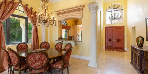 Image 4: 6