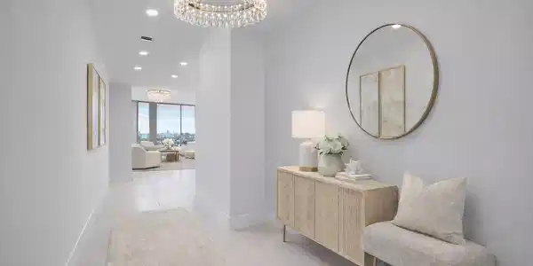 Image 2: The entryway of the condo, chandelier not included