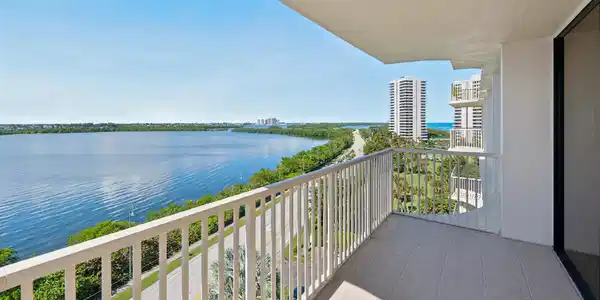 Image 3: Balcony View - NW