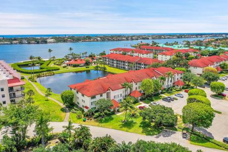 102 Half Moon Circle