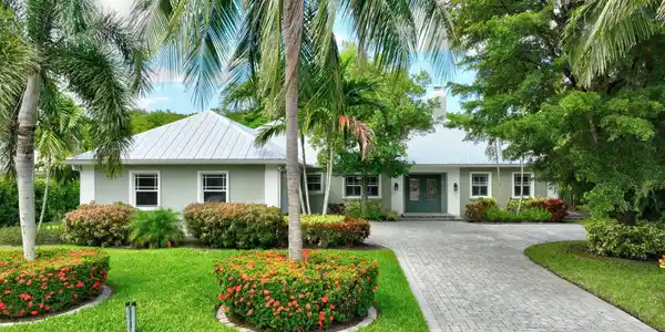4 Rio Vista Drive