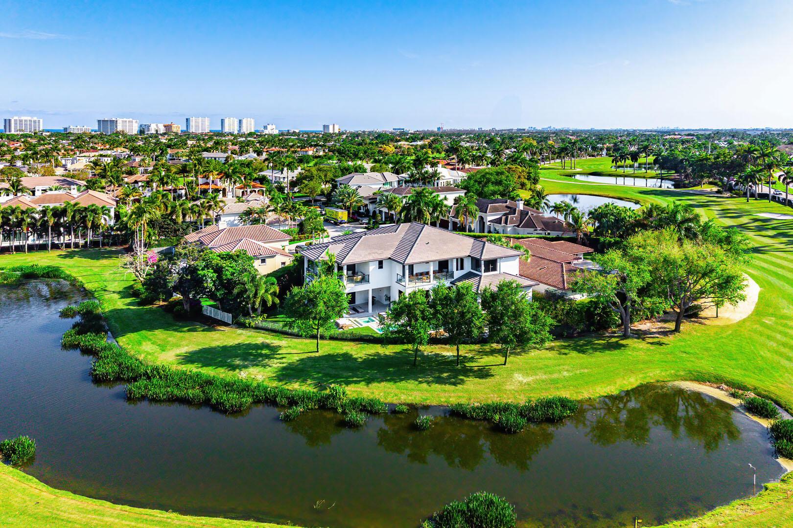 Image 2: 117_Thatch_Palm_Cove_Aerial_06
