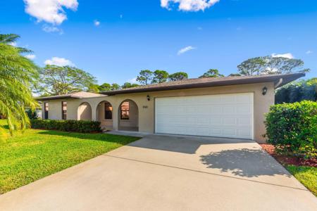 2501 SE Delano Road
