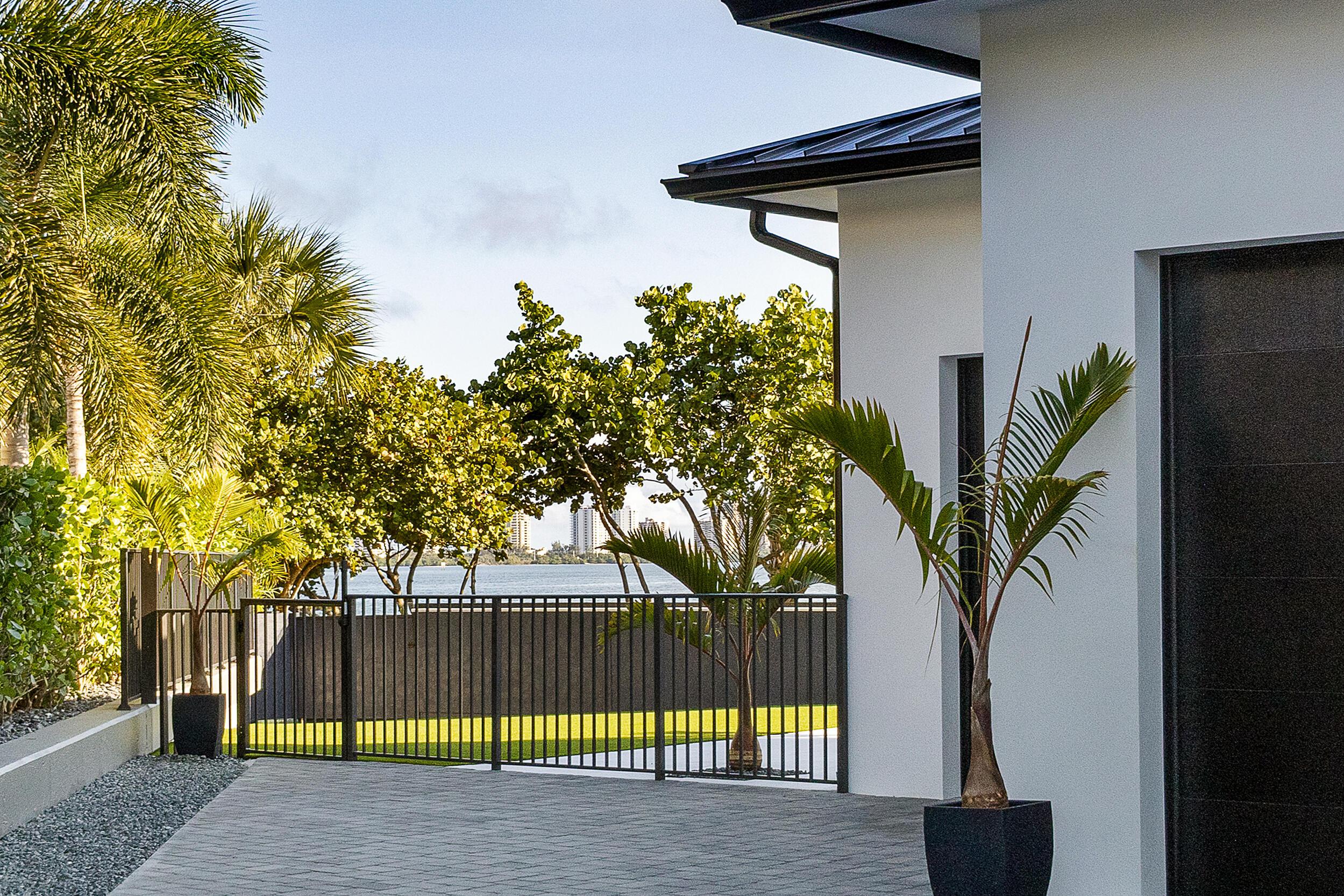 Image 3: Front Exterior