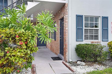 2701 Middle River Dr