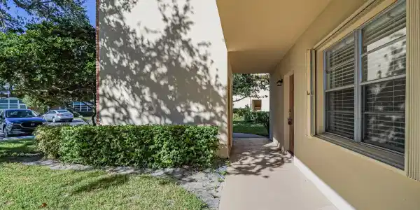 16 Vista Gardens Trail