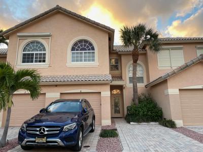 1717 S Ocean Blvd