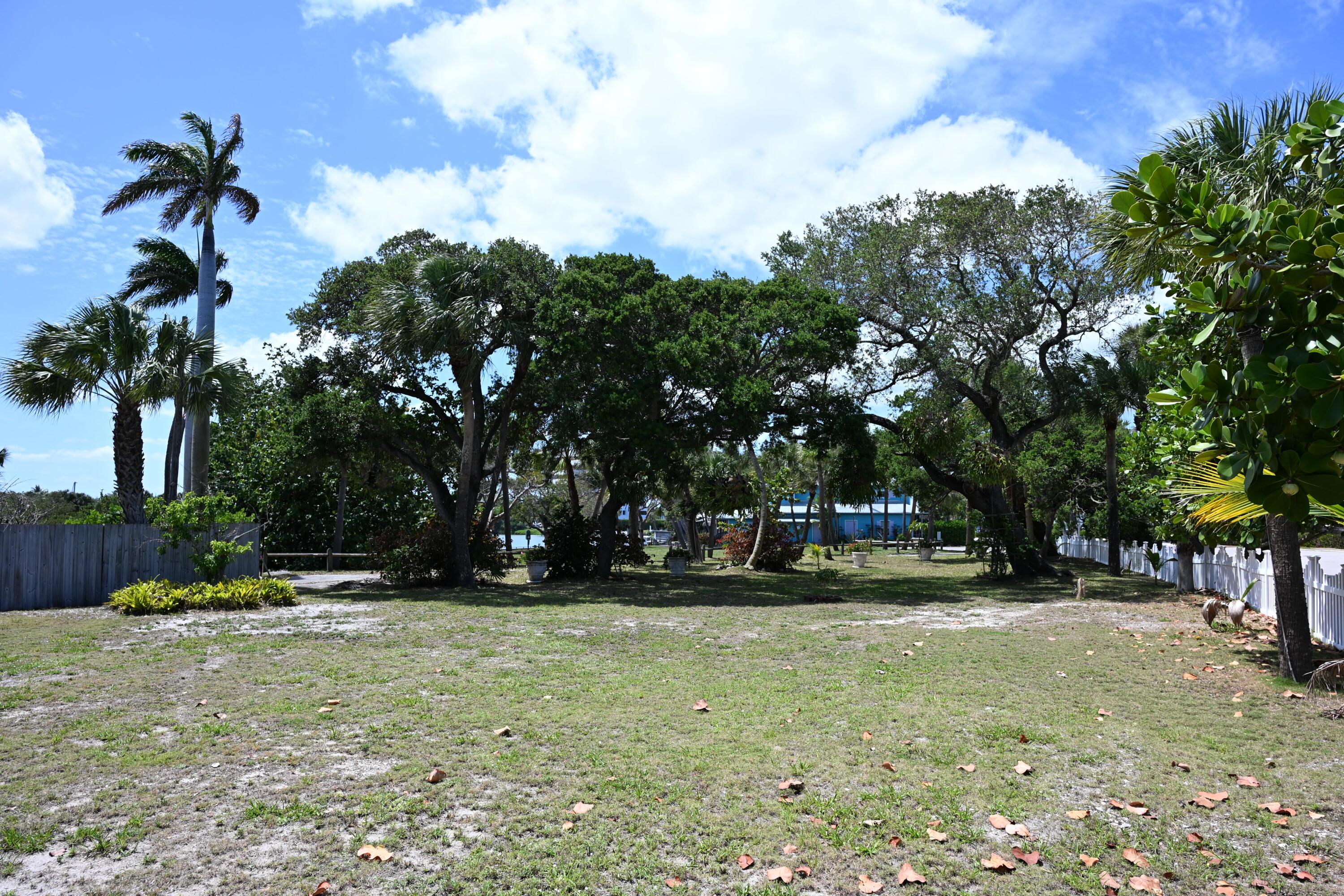 Image 2: A1A Land