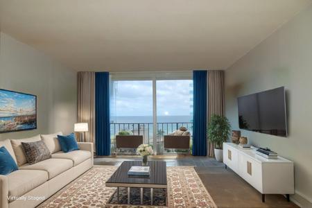 1009 N Ocean Blvd