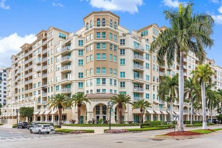 99 SE Mizner Boulevard
