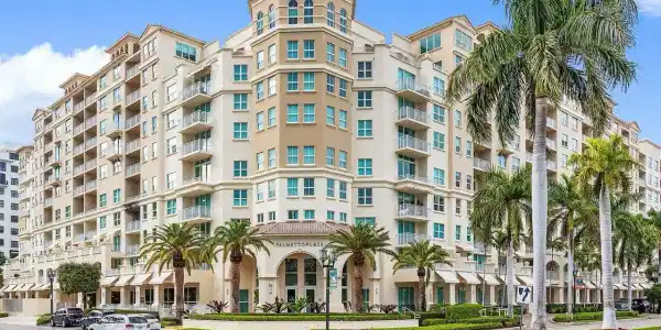 99 SE Mizner Boulevard
