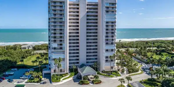 5051 N Highway A1a