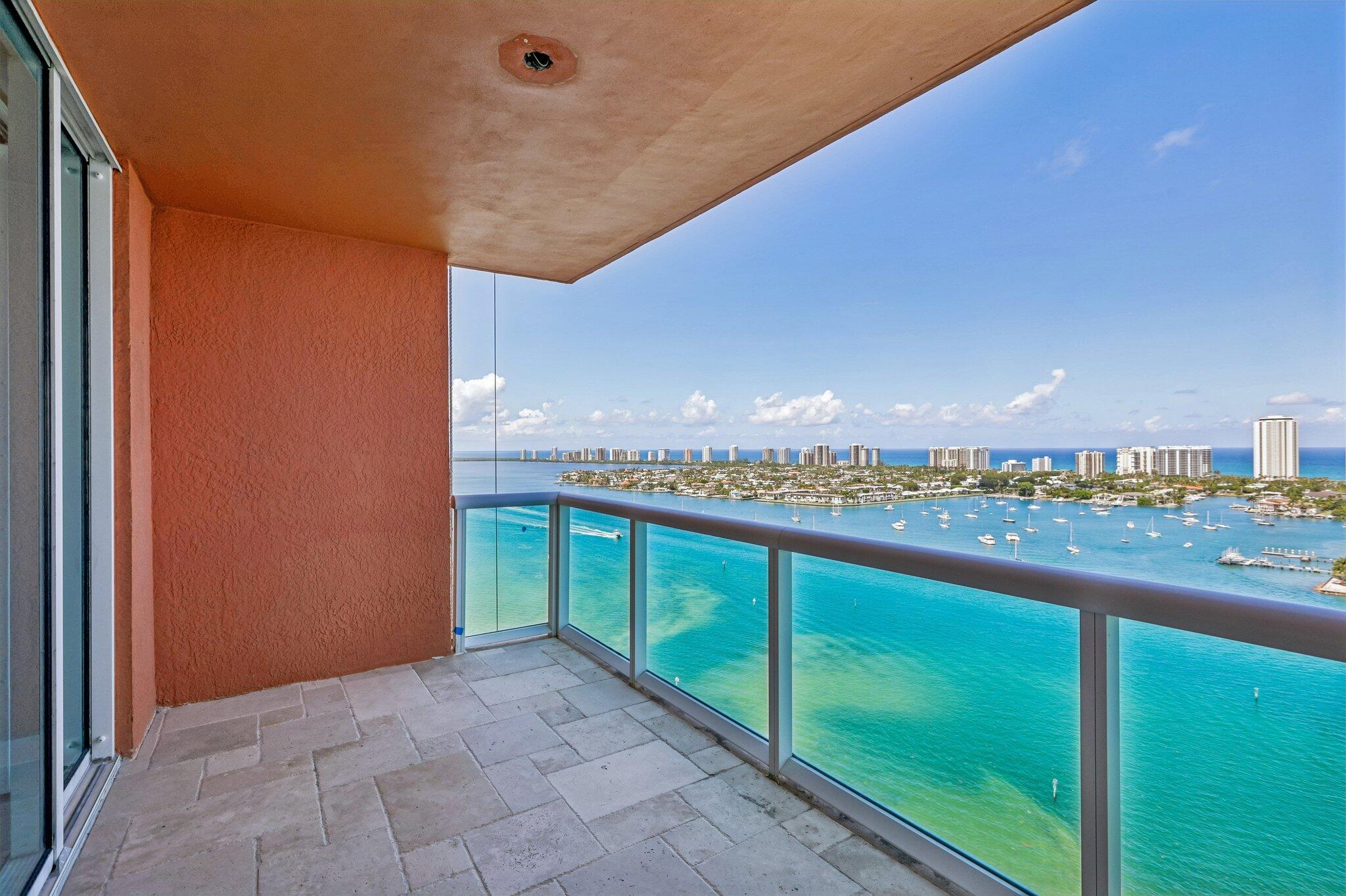 Image 2: 40-web-or-mls-Lake Shore Dr 2508-S2105-0