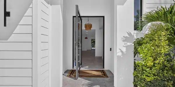 Image 3: 7-web-or-mls-5D1A5743