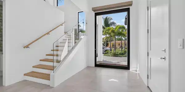 Image 4: 9-web-or-mls-5D1A5417