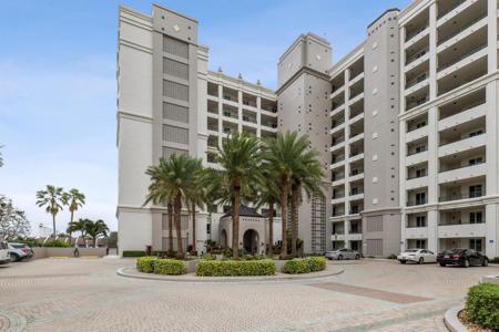 2880 NE 14th St Causeway