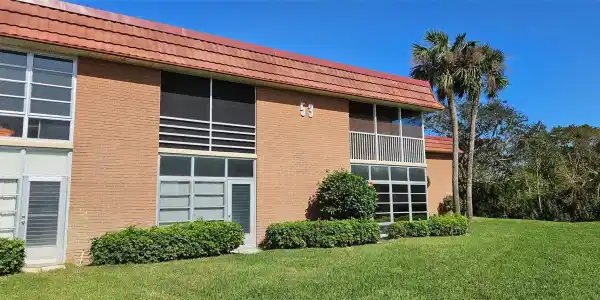 53 Woodland Dr