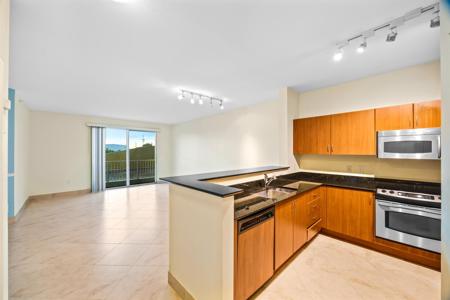 802 W Windward 215 Way
