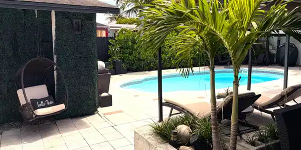 Image 2: Pool IMG_7614