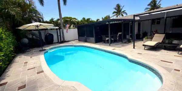 Image 3: Pool IMG_7617