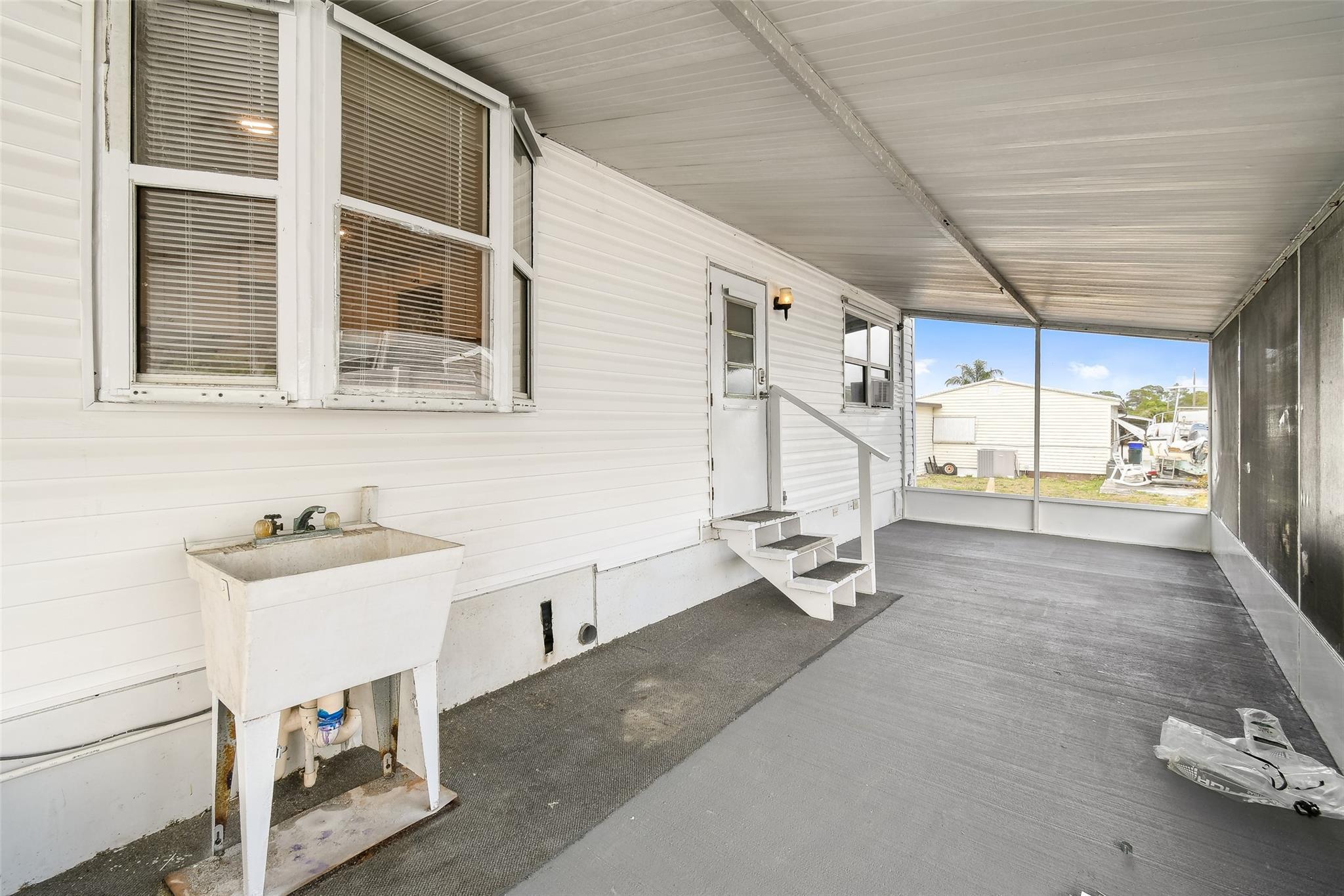 Image 3: Photo 3