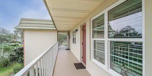 15 Vista Gardens Trail