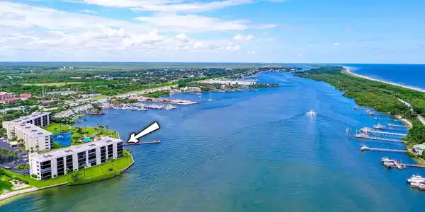 100 Intracoastal Place