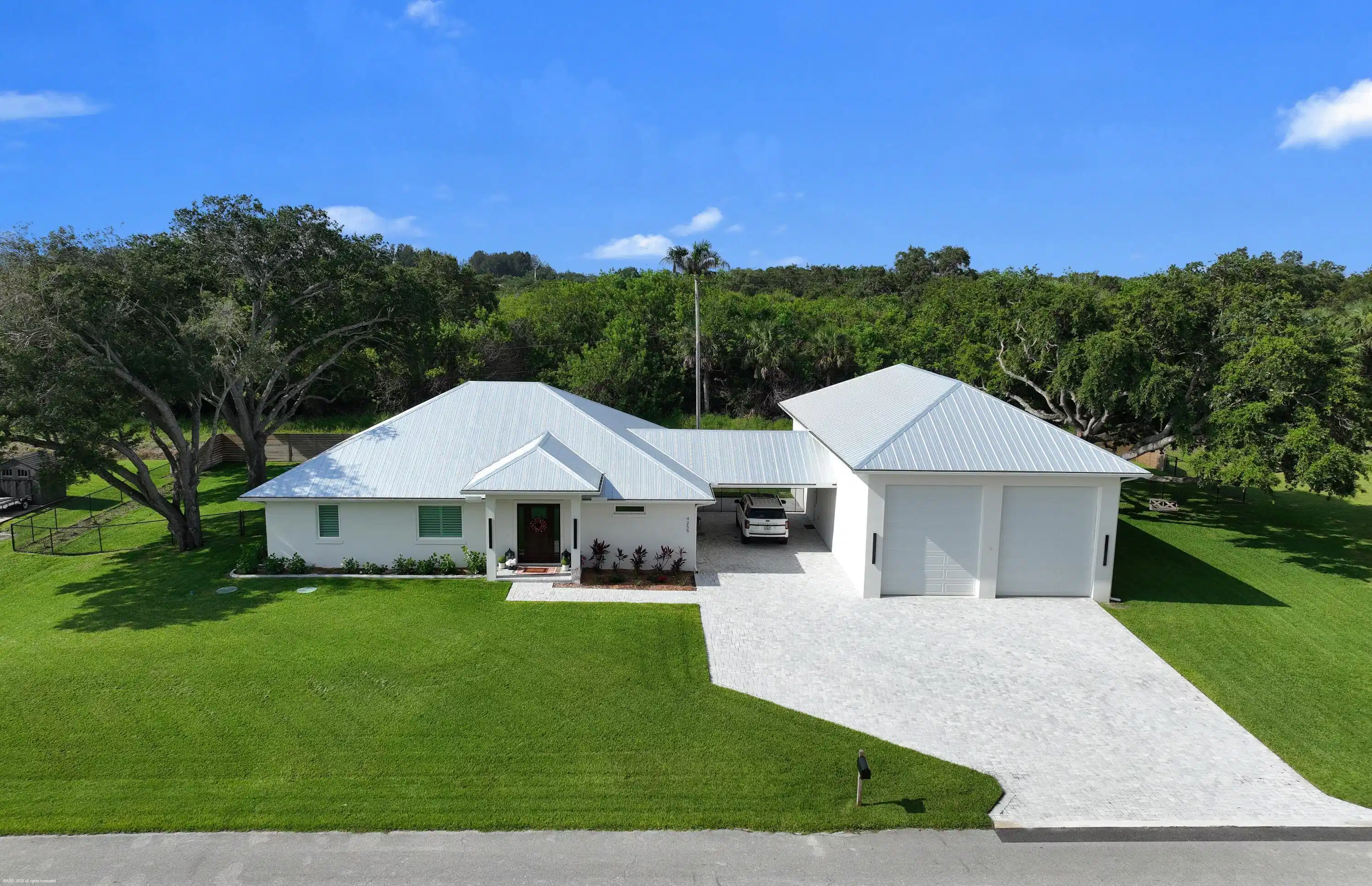 Image 1: 4255 79th Street 011