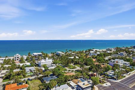 2715 N Ocean Boulevard