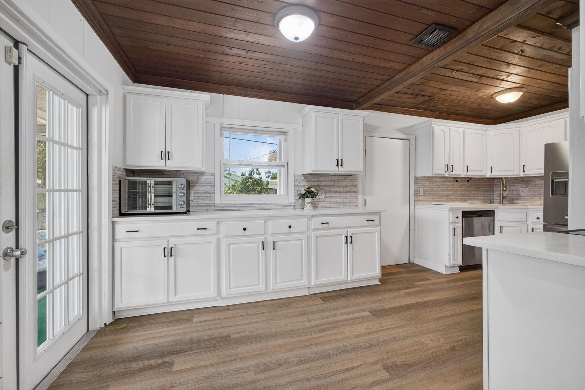 Image 3: 20-web-or-mls-5D1A9907