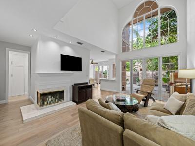 200 NE 14th Ave