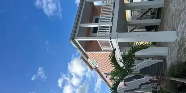 2553 NE Heron'S Walk