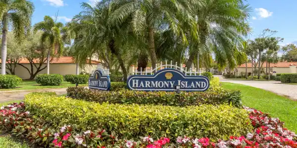 5010 Harmony Circle