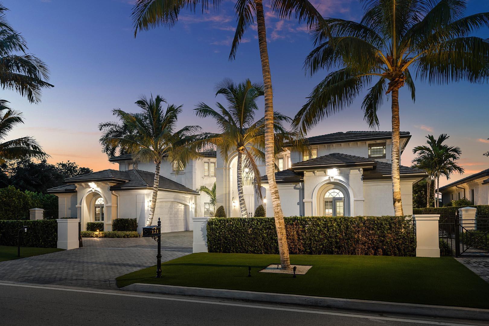 Image 2: 121_Royal_Palm_Way_Dusk_03