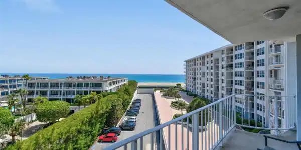 2295 S Ocean Boulevard