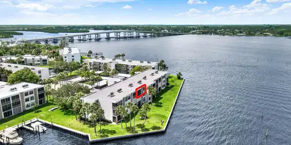 Image 3: 14-305_Circle_Bay-3