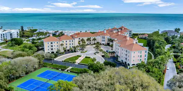 5680 Highway A1a