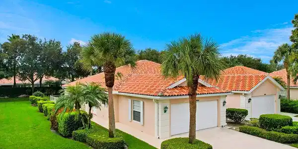 1684 SW Shady Lake Terrace