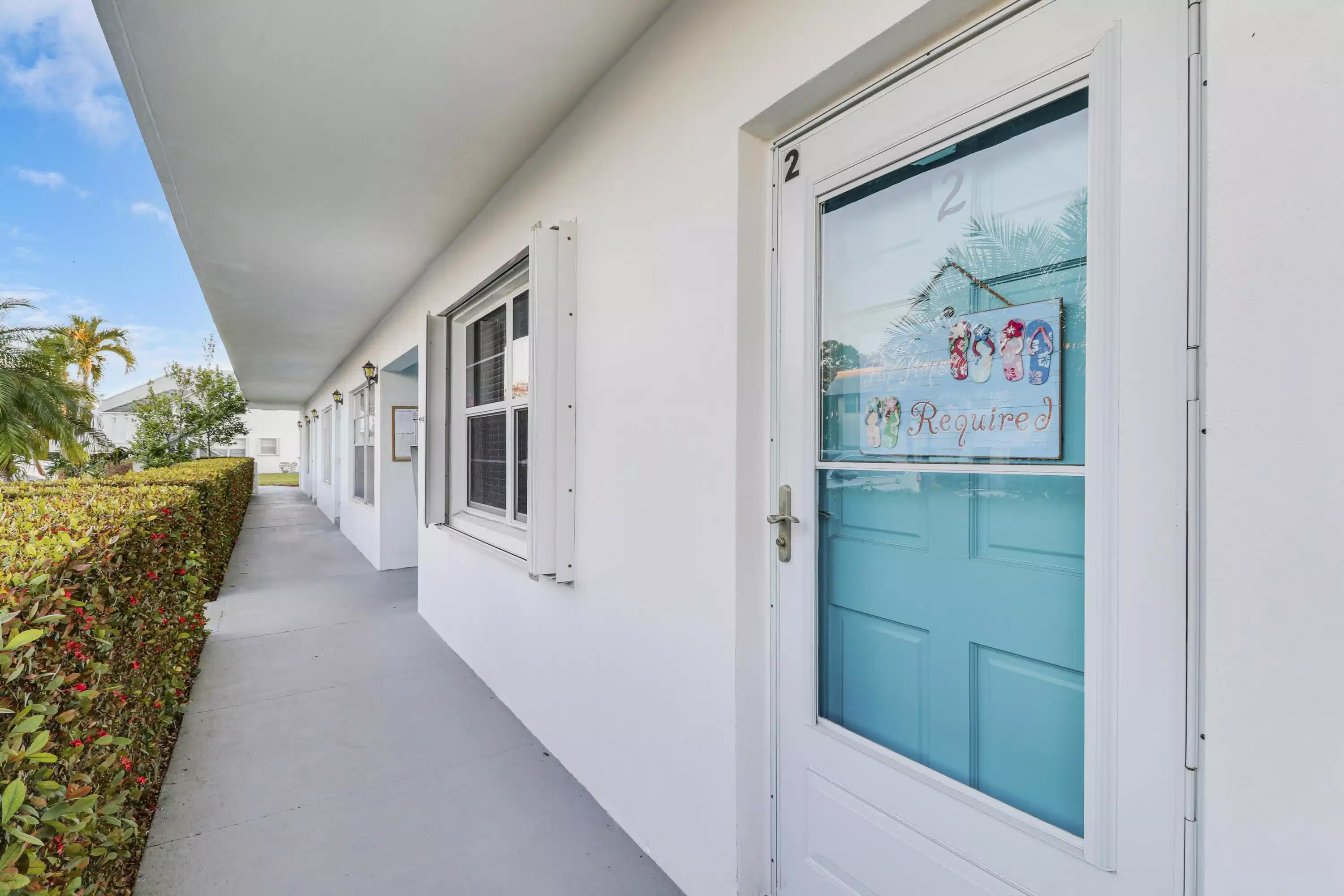 Image 1: Entry Exterior