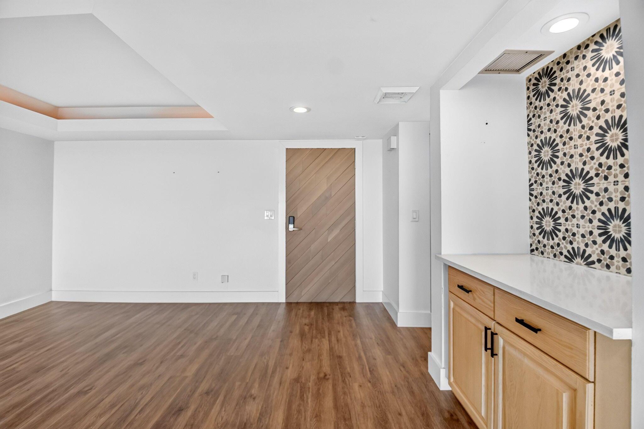 Image 3: 2-web-or-mls-DSC_0534