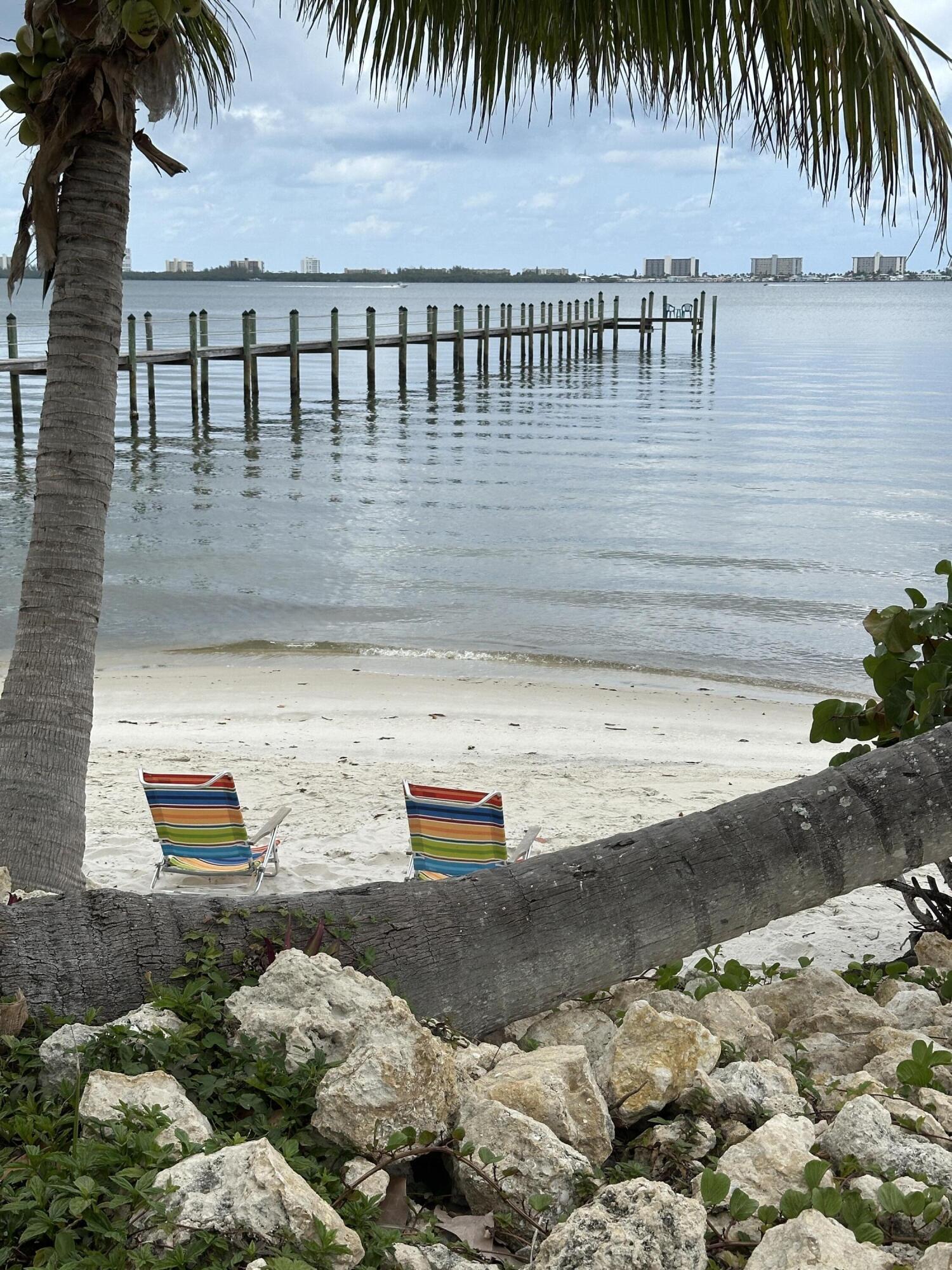 Image 3: Over 100 feet of pristine riverfront beach