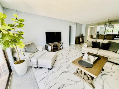 2500 Parkview Dr